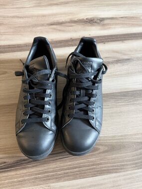 Black adidas Stan Smith Sneakers US 9.5